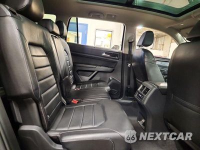 Zdjęcie 11 z 14 samochodu: 2018 VOLKSWAGEN ATLAS SEL PREMIUM VIN:1V2NR2CA8JC511062 - miniatura