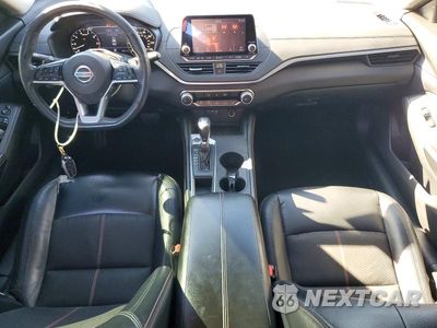 Zdjęcie 8 z 12 samochodu: 2019 NISSAN ALTIMA SR VIN:1N4BL4CV0KC104302 - miniatura