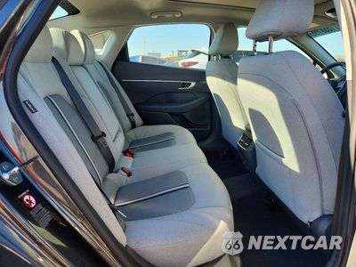 Zdjęcie 10 z 12 samochodu: 2021 HYUNDAI SONATA SEL VIN:5NPEF4JA5MH124146 - miniatura