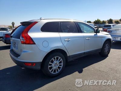Trzecie zdjęcie samochodu z tyłu: 2010 VOLVO XC60 T6 VIN:YV4992DZXA2032765 - miniatura