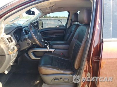 Zdjęcie 7 z 12 samochodu: 2016 NISSAN TITAN XD PLATINUM RESERVE VIN:1N6BA1F47GN506554 - miniatura