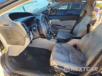 Zdjęcie 7 z 13 samochodu: 2015 HONDA CIVIC LX VIN:19XFB2F51FE118075 - miniatura