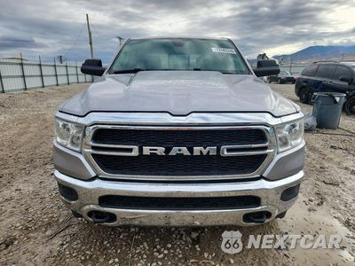 Piąte zdjęcie samochodu w środku: 2019 RAM 1500 TRADESMAN VIN:1C6SRFGT5KN741131 - miniatura
