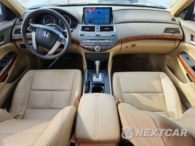 Zdjęcie 8 z 12 samochodu: 2008 HONDA ACCORD EX-L-V6 VIN:1HGCP36838A041866 - miniatura