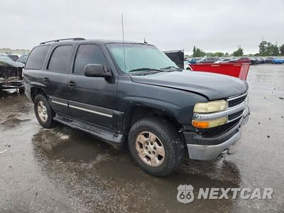 Czwarte zdjęcie samochodu z boku: 2005 CHEVROLET TAHOE C1500 VIN:1GNEC13T95R171686 - miniatura