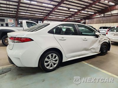 Trzecie zdjęcie samochodu z tyłu: 2026 TOYOTA COROLLA LE VIN:5YFB4MDE8TP409173 - miniatura
