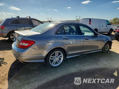 Trzecie zdjęcie samochodu z tyłu: 2012 MERCEDES-BENZ C 300 4MATIC VIN:WDDGF8BB9CR212086 - miniatura
