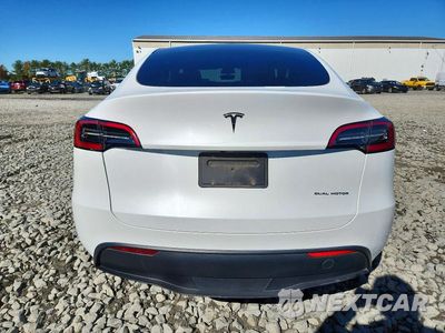 Zdjęcie 6 z 12 samochodu: 2023 TESLA MODEL Y VIN:7SAYGDEE7PA059519 - miniatura