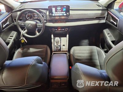 Zdjęcie 8 z 13 samochodu: 2024 MITSUBISHI OUTLANDER SE VIN:JA4J4VA88RZ059522 - miniatura
