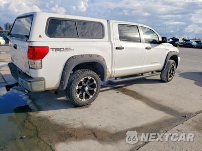 Trzecie zdjęcie samochodu z tyłu: 2012 TOYOTA TUNDRA CREWMAX SR5 VIN:5TFDY5F17CX234817 - miniatura