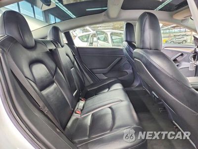 Zdjęcie 10 z 12 samochodu: 2022 TESLA MODEL 3 VIN:5YJ3E1EA4NF304799 - miniatura