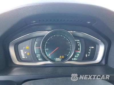 Zdjęcie 9 z 12 samochodu: 2015 VOLVO V60 PREMIER VIN:YV126MEBXF1189195 - miniatura