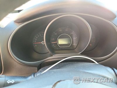 Zdjęcie 9 z 12 samochodu: 2018 KIA SOUL BASE VIN:KNDJN2A2XJ7899413 - miniatura