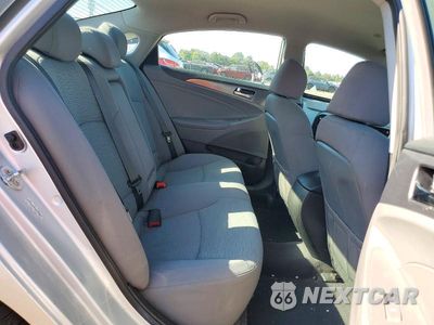 Zdjęcie 10 z 12 samochodu: 2015 HYUNDAI SONATA HYBRID BASE VIN:KMHEC4A49FA137684 - miniatura