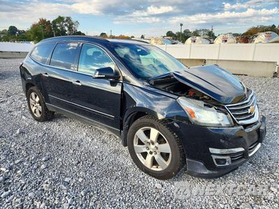 Czwarte zdjęcie samochodu z boku: 2014 CHEVROLET TRAVERSE LTZ VIN:1GNKVJKD1EJ334465 - miniatura