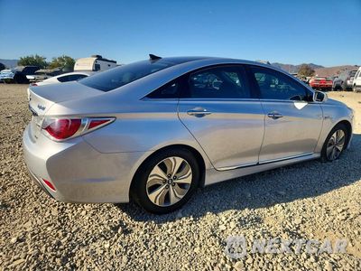 Trzecie zdjęcie samochodu z tyłu: 2013 HYUNDAI SONATA HYBRID VIN:KMHEC4A40DA076478 - miniatura