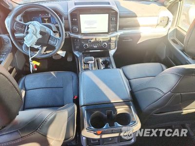 Zdjęcie 8 z 12 samochodu: 2026 FORD F150 LARIAT VIN:1FTFW5L82TKE34517 - miniatura