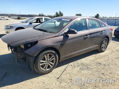 2015 HYUNDAI SONATA SE 5NPE24AF2FH117147 - główne zdjęcie licytacji z USA - miniatura