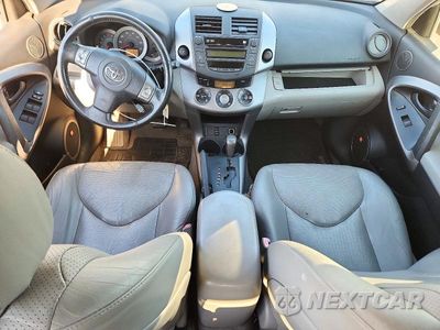 Zdjęcie 8 z 13 samochodu: 2008 TOYOTA RAV4 LIMITED VIN:JTMBD31V385140048 - miniatura