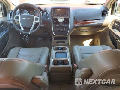 Zdjęcie 8 z 13 samochodu: 2014 CHRYSLER TOWN & COUNTRY TOURING VIN:2C4RC1BG2ER412870 - miniatura