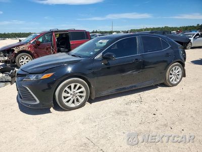 2023 TOYOTA CAMRY LE 4T1C11AK9PU079120 - główne zdjęcie licytacji z USA - miniatura