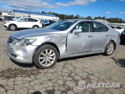 2008 LEXUS LS 460 JTHBL46FX85066569 - główne zdjęcie licytacji z USA - miniatura