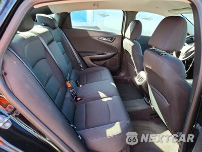 Zdjęcie 10 z 12 samochodu: 2016 CHEVROLET MALIBU LT VIN:1G1ZE5ST2GF221385 - miniatura