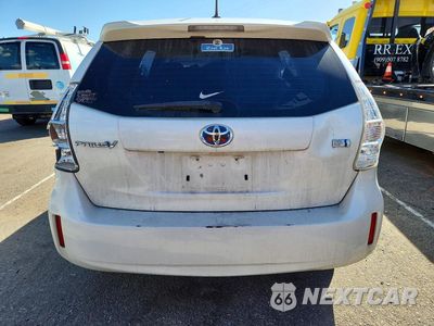 Zdjęcie 6 z 13 samochodu: 2013 TOYOTA PRIUS V THREE VIN:JTDZN3EU5D3212757 - miniatura