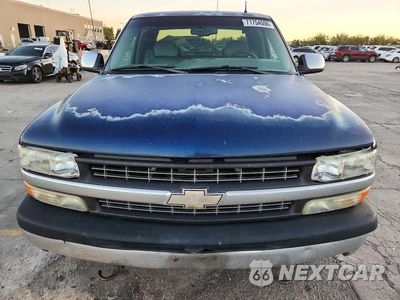 Piąte zdjęcie samochodu w środku: 2002 CHEVROLET SILVERADO K1500 VIN:1GCEK19T12E170151 - miniatura