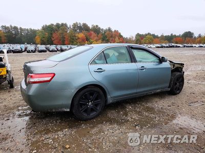 Trzecie zdjęcie samochodu z tyłu: 2010 TOYOTA CAMRY LE VIN:4T4BF3EK0AR063842 - miniatura