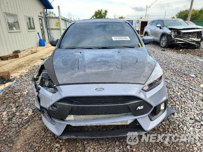 Piąte zdjęcie samochodu w środku: 2017 FORD FOCUS RS VIN:WF0DP3TH8H4121313 - miniatura