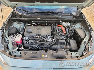 Zdjęcie 12 z 13 samochodu: 2021 TOYOTA RAV4 HYBRID XLE PREMIUM VIN:4T3B6RFV3MU020288 - miniatura