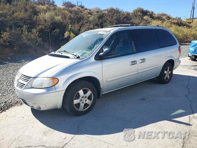 2005 DODGE GRAND CARAVAN SXT 2D4GP44L45R518473 - główne zdjęcie licytacji z USA - miniatura