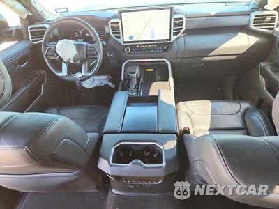 Zdjęcie 8 z 14 samochodu: 2024 TOYOTA SEQUOIA PLATINUM VIN:7SVAAABA1RX040319 - miniatura