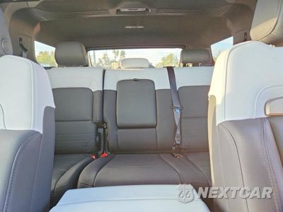 Zdjęcie 10 z 13 samochodu: 2025 GMC HUMMER SUV 2X VIN:1GKT0NDE8SU119785 - miniatura