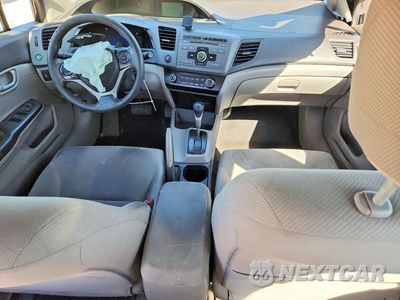 Zdjęcie 8 z 12 samochodu: 2012 HONDA CIVIC LX VIN:2HGFB2F56CH577488 - miniatura