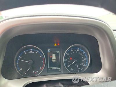Zdjęcie 9 z 13 samochodu: 2018 TOYOTA RAV4 LE VIN:JTMBFREV8JJ242109 - miniatura