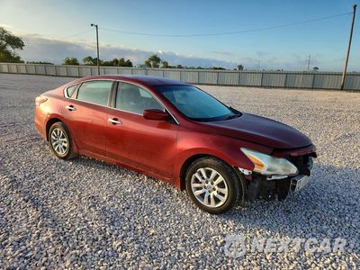 Czwarte zdjęcie samochodu z boku: 2015 NISSAN ALTIMA 2.5 S VIN:1N4AL3AP4FN881361 - miniatura