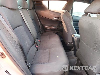 Zdjęcie 10 z 12 samochodu: 2018 TOYOTA C-HR XLE PREMIUM VIN:NMTKHMBX7JR058848 - miniatura