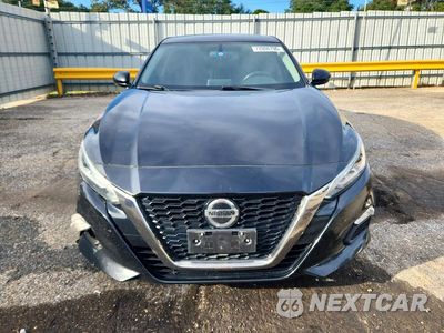 Piąte zdjęcie samochodu w środku: 2019 NISSAN ALTIMA SR VIN:1N4BL4CV0KN316055 - miniatura