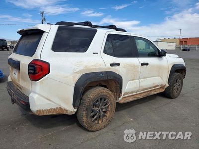 Trzecie zdjęcie samochodu z tyłu: 2025 TOYOTA 4RUNNER SR5 VIN:JTEVA5BR0S5052659 - miniatura