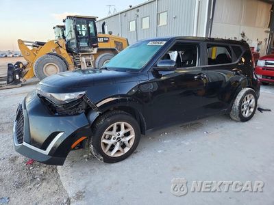 2023 KIA SOUL S KNDJ23AU3P7850028 - główne zdjęcie licytacji z USA - miniatura