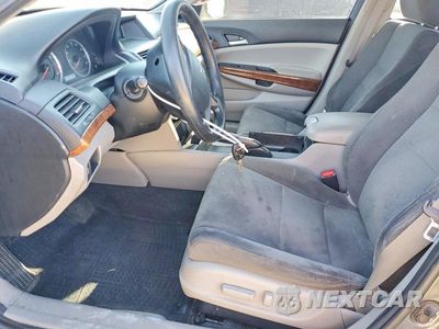 Zdjęcie 7 z 12 samochodu: 2012 HONDA ACCORD EX VIN:1HGCP2F71CA085102 - miniatura