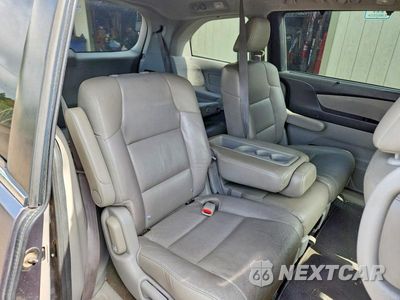 Zdjęcie 10 z 12 samochodu: 2014 HONDA ODYSSEY EXL VIN:5FNRL5H67EB018587 - miniatura