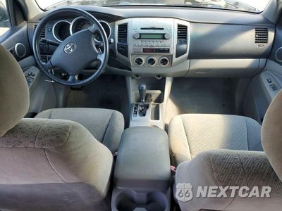 Zdjęcie 8 z 13 samochodu: 2008 TOYOTA TACOMA V6 VIN:5TELU42N28Z546540 - miniatura