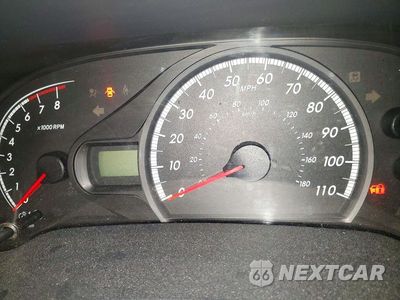 Zdjęcie 9 z 13 samochodu: 2013 TOYOTA SIENNA LE VIN:5TDKK3DC4DS354518 - miniatura