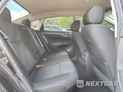 Zdjęcie 10 z 13 samochodu: 2016 NISSAN SENTRA SR VIN:3N1AB7AP2GY331488 - miniatura
