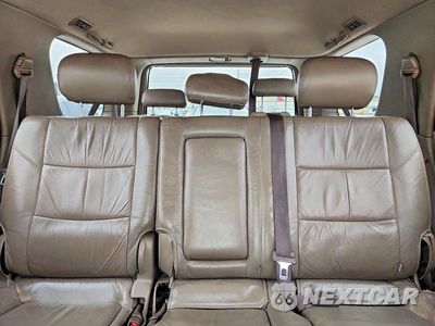 Zdjęcie 10 z 13 samochodu: 2001 TOYOTA SEQUOIA LIMITED VIN:5TDZT38A41S003589 - miniatura