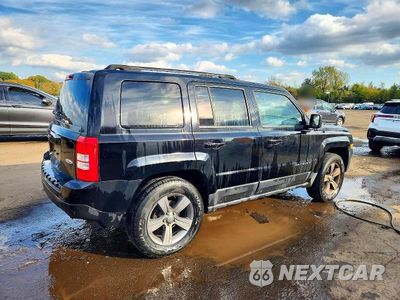 Trzecie zdjęcie samochodu z tyłu: 2015 JEEP PATRIOT LATITUDE VIN:1C4NJRFB4FD426145 - miniatura