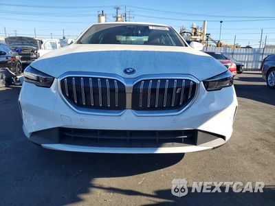 Piąte zdjęcie samochodu w środku: 2024 BMW I5 EDRIVE 40 VIN:WBY33FK09RCR61825 - miniatura